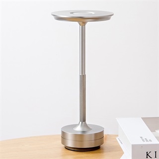 Ava lamp, black